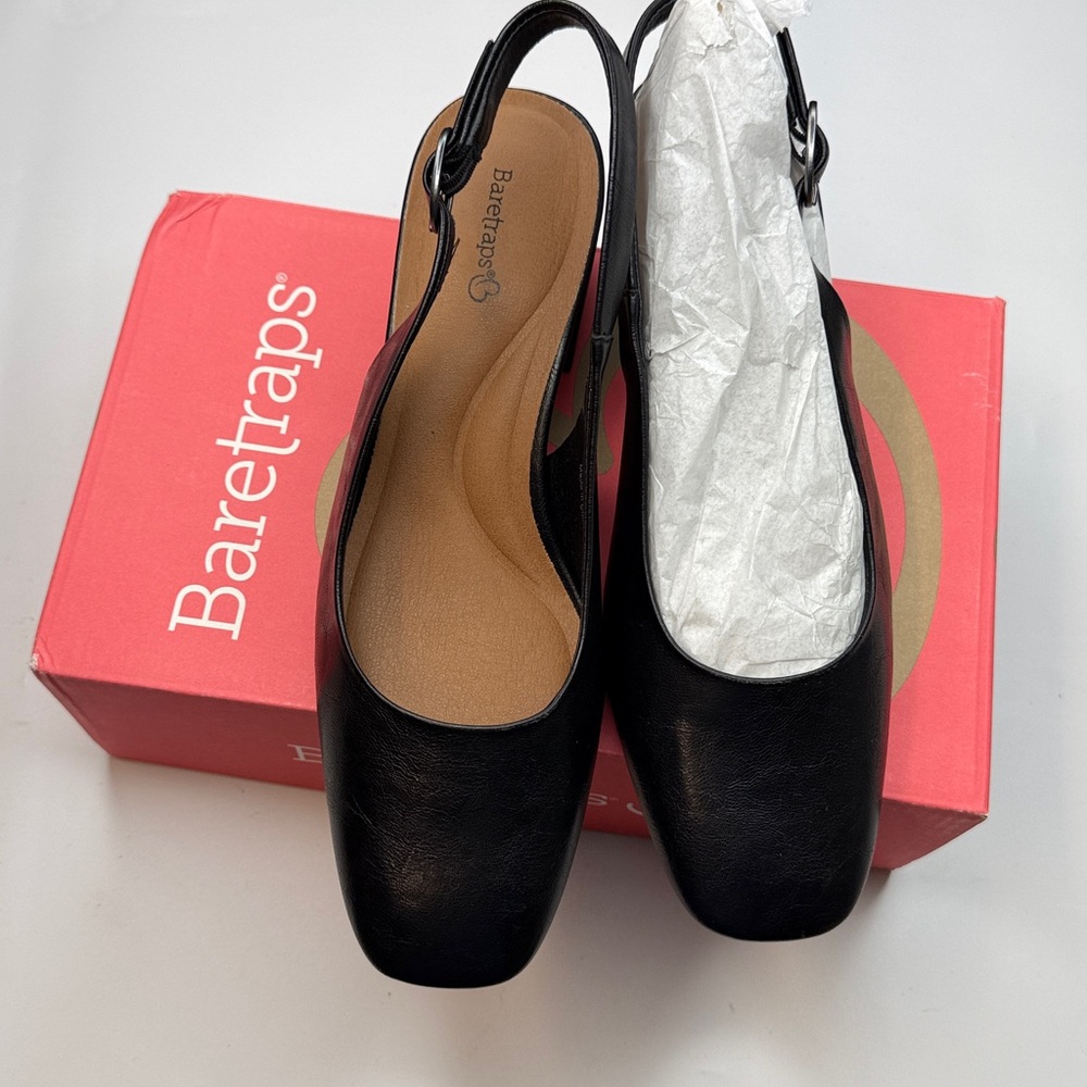 Ester Block Heel Slingback Pump- Size 10M - Picture 5 of 9